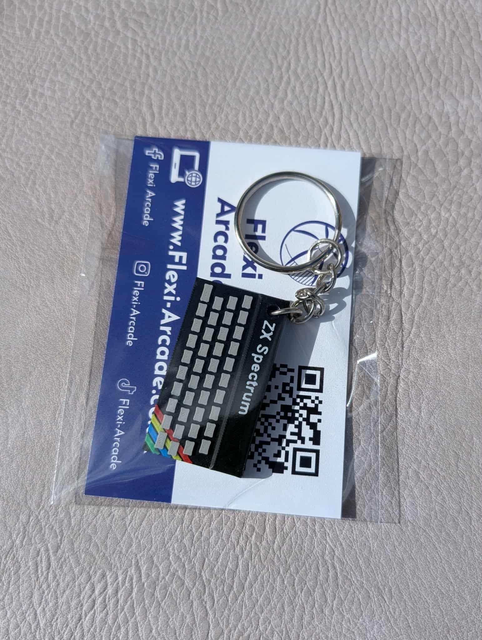 ZX Spectrum レトロキーリング：3Dプリントされた80年代の