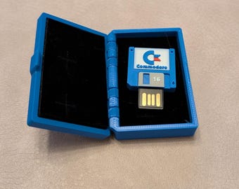 The Commodore Disk - USB Flash Drive