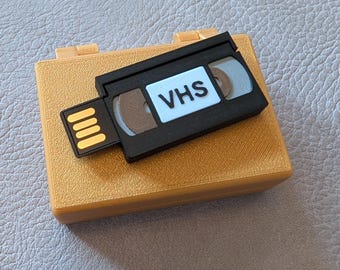 Retro VHS USB Flash Drive: Vintage-Inspired Memory Stick