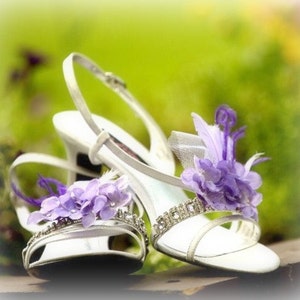Shoe Clips Lavender Hydrangeas & Feathers. Stylish Elegant Garden Tea Party, also blue ivory apple green pink teal, Pearl / Rhinestone gem image 3