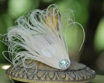 Sparkly Peacock Hair Clip / Comb. Simple Elegant Special Day. Holidays Derby Feather Accessory. Feminine Girly Teen Birthday Party Statement