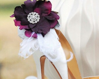 Shoe Clips Aubergine Flower Ivory Feathers. Rhinestone / Pearl. Chic Bride Bridal Wedding Set. Sexy Sophisticated Elegant Glamourous Fashion