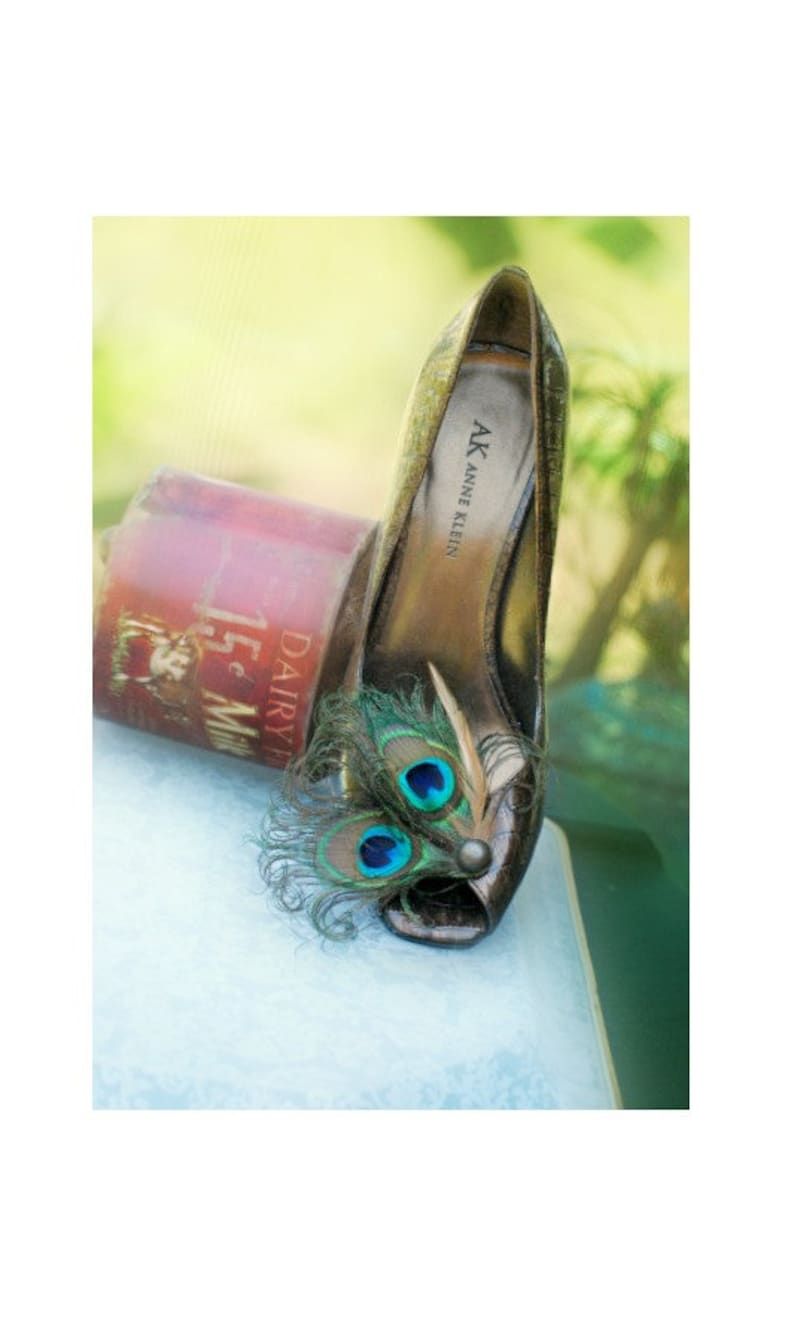 Wedding Shoe Clips. Iridescent Peacock Blond Plume & Bronze Gem. Statement Bride Bridesmaid Bridal Party, Gossip Girl Pumps Heel Accessory image 2