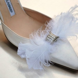 Shoe Clips White / Ivory Bow. MANY COLOURS AVAILABLE Holidays Wedding, Ostrich Plumes. Bride Bridal Bridesmaid, Edgy Bold Rockabilly Couture image 4