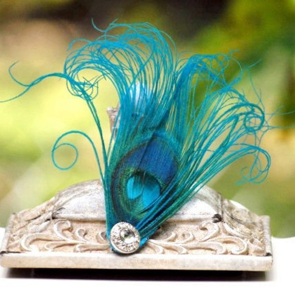 Wedding Turquoise Peacock Hair Clip / Comb / Bobby Pin. Formal Event Feather & Pearl / Rhinestone Accessory. Feminine Girly Teen Homecoming