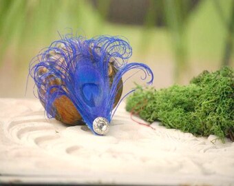 Sparkly Royal Blue Peacock Hair Clip / Comb / Bobby Pin. Simple Elegant Feather Pearl / Rhinestone Accessory. Feminine Teen Statement Hair