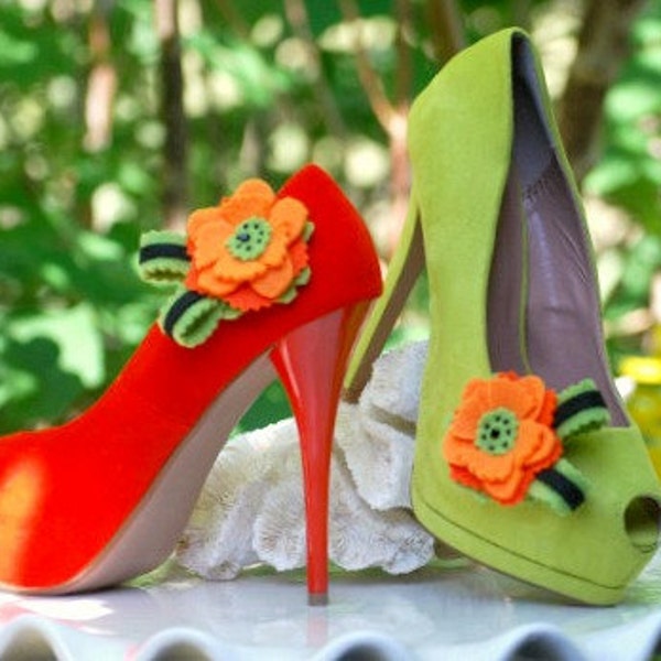 Pinces à chaussures Tangerine & Lime Flower. Orange vif et amusant. Bridal Bridesmaid Statement Gift Idea, Teen Women Handmade Shoe Clips. Couture de printemps