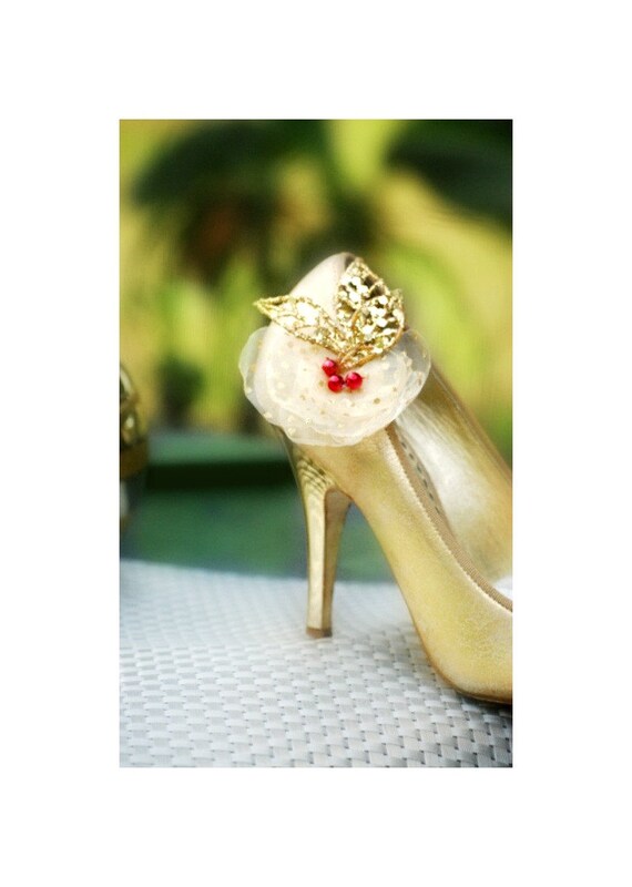 Golden Gold & Red Shoe Clips. Christmas Winter Wedding Bridal Etsy