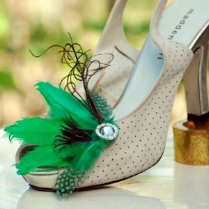 Shoe Clips Kelly Green Black Wedding. Mixed Feathers Shoe Clip. Wedding Bridal Bride Bridesmaid Gift, Saint St Patrick Patty Lucky Big Day image 1