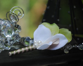 Boutonniere - Buttonhole Ivory Pearls & Olive Green Champagne, Manly Preppy Groom, Luxe Elegant Stylish Lapel Flower Pin, Statement Keepsake