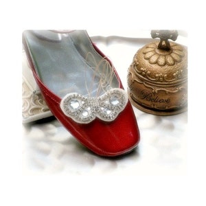 Rhinestone Butterfly Shoe Clips Dainty Stylish Bride Bridal Bridesmaid, Elegant Stunning Delicate Shimmer Glitz Steampunk Rockabilly Couture
