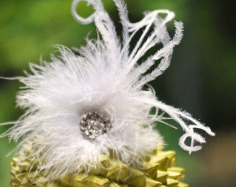 White / Ivory Feathers Puff & Rhinestone / Pearl Hair Clip, Comb or Pin. Bride Bridal Bridesmaid Couture, Spring Statement, Romantic Marabou