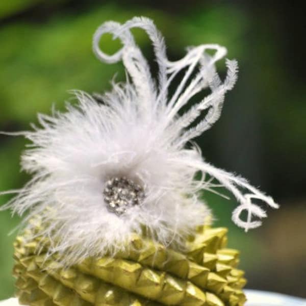 White / Ivory Feathers Puff & Rhinestone / Pearl Hair Clip, Comb or Pin. Bride Bridal Bridesmaid Couture, Spring Statement, Romantic Marabou