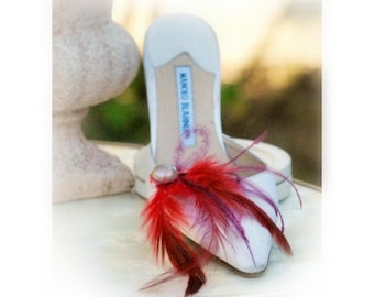 Christmas Wedding Shoe Clips Burnt Red Plum & Wine Feathers, Etsy Handmade Bride Bridal Bridesmaid Couture Fashion, Holiday Birthday Party