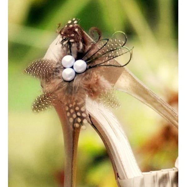 Shoe Clips Champagne - Brown & Black Feathers Pearls. Big Day Bride Bridal Bridesmaid Couture, Statement Elegant Edgy, Sand Natural Nude Tan