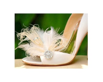 Wedding Shoe Clips Ivory Peacock & Rhinestone. Bride Bridal Bridesmaid Couture High Fashion, Wedding Dazzling Diva Glam Bling Edgy Burlesque