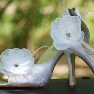 Wedding White or Ivory & Opal Organza Flower Shoe Clips. Bride bridal couture, elegant trendy gift idea, fabulous rockabilly dainty feminine image 1