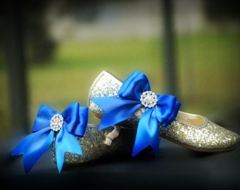 Bridal Shoe Clips. Sparkly Royal Blue / White Bow. Rhinestone & Satin Ribbon. Wedding Bride Clip. More Teal Sage Pink Red Black Ivory Purple