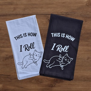 Cat Themed Kitchen Towels – Cute Cat Lover Tea Towels – Funny Cat Kitchen Decor – Gift for Cat Mom or Cat Dad – Housewarming Gift