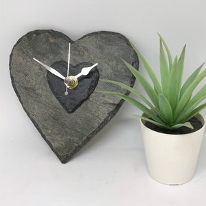 Cornish slate heart clock - silent - 15x15 cms