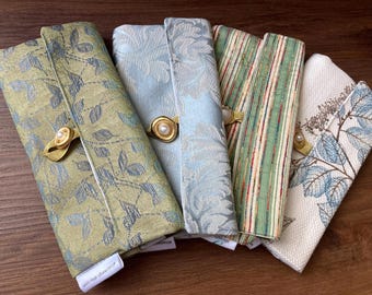 Floral Travel Jewelry Organizer: Classic Jewelry Roll Birthday Gift