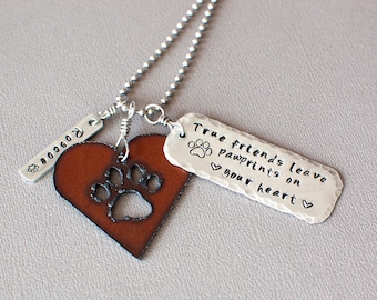 Personalized Pet Necklace Personalized Paw Print Necklace Pet Mom Gift Necklace Personalized Dog Necklace Cat Necklace Memory Pet Necklace