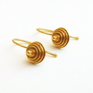 Ancient style gold earrings, 18K Gold dangle earrings - Handmade Fine Jewelry