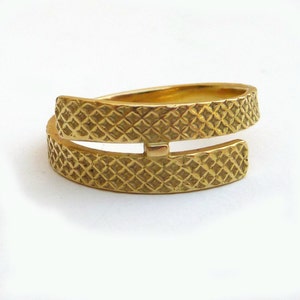 18K gold ring swirl Band Handmade Fine jewelry gift for Men & Women