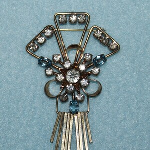 Vintage Bouquet Brooch