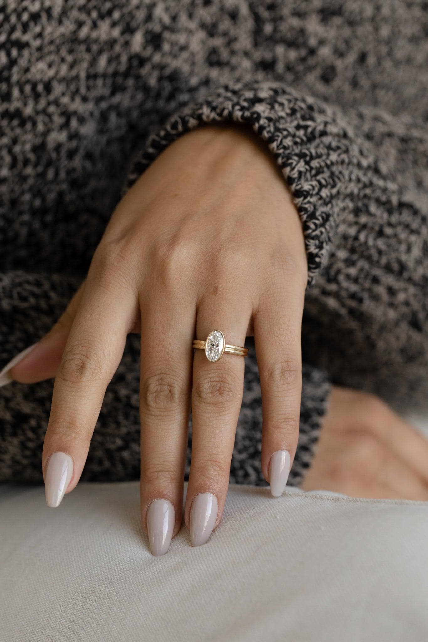 Solitaire Diamond Ring, Oval Engagement Ring, 925 Sterling Silver Wedding Ring, Anniversary Ring, Gift for Her, Personalized Ring for Women