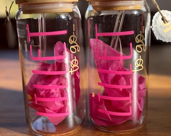 Lillet to go,Personalisiert,Lillet lover,Geburtstagsgeschenk,Valentinstag,Glas mit Bambusdeckel,Vinyl beschriftet,Muttertag,Lillet Geschenk