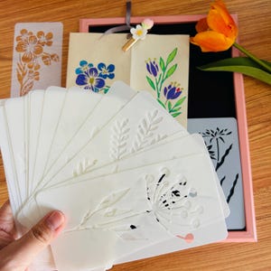 Stencil di fiori per pittura, 18 pezzi 6 x 3 pollici stencil floreale, stencil di foglie di plastica per artigianato riutilizzabili, stencil di disegno di fiori di campo