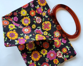 Vintage Folding/Snap Floral Purse, Flower Accent Bag - Summer Pocketbook, Dress Accessory