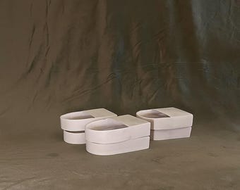 3 Pack - Round base - dragon puppet -