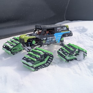 1/18 Scale RC Snow Tracks for Traxxas TRX4M - GREEN/BLACK