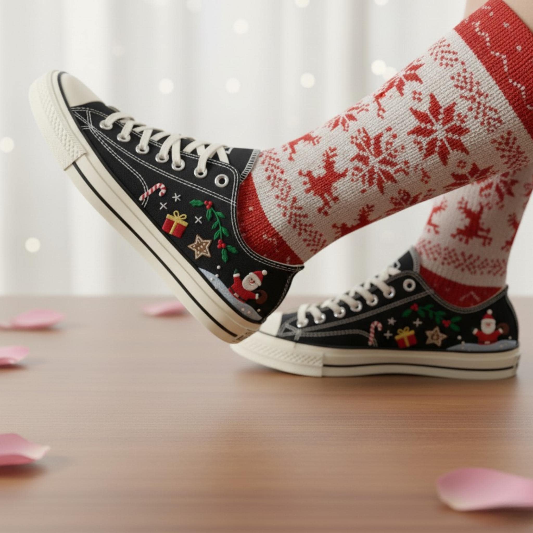 Santa Converse - Etsy