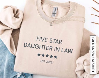 Grappig aangepaste schoondochtersweater cadeau voor vijfsterren schoondochter gepersonaliseerd EST-jaar uniseks zware mix Gildan-sweater