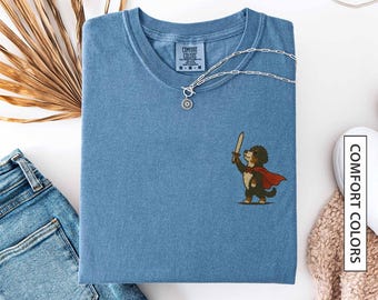 Medieval Bernedoodle Dog with Sword Shirt Gift for Dog Lover Faux Embroidery Look Renaissance Faire Comfort Colors T-Shirt