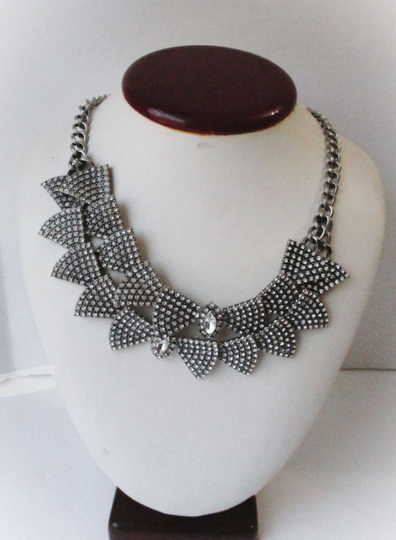 Rhinestone black Necklace Bib Necklace Vintage Sig