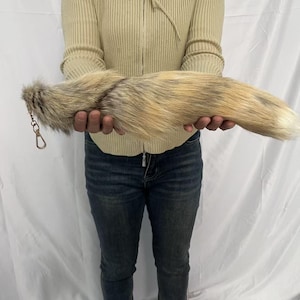 Rabo de raposa fofo cinza e loiro de 16&quot;: acessório de chaveiro para cosplay