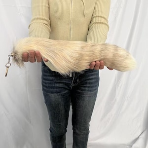 Natural Fox Tails 17" Natural Color Fox Tails Cosplay Fox Tails Cosplay Tails Decorative Tails with Key Chain