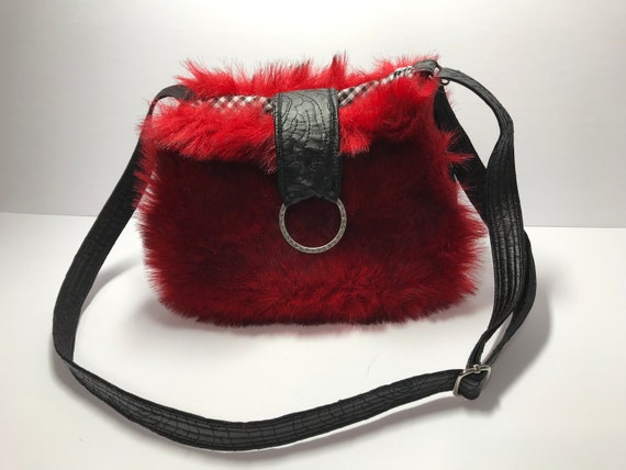 red fur handbag