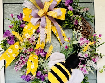 corona de abejorros y vid