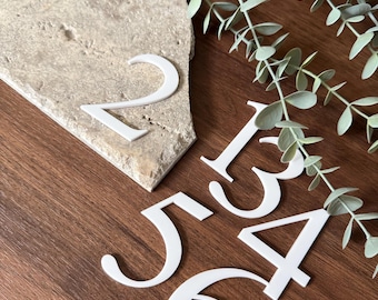 Moderne Acryl Tischnummern für Stein Dekor: DIY Hochzeit