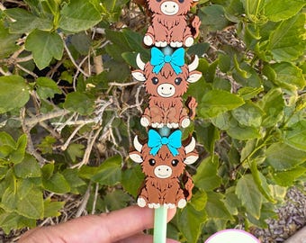 Highland Cow with Bow - Straw Charm - Custom Straw Accessory - Drink Topper