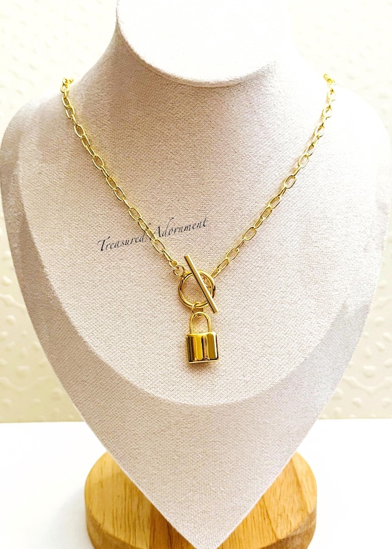 18K Gold Padlock Necklace: Paper Clip Chain Toggle Clasp - Etsy