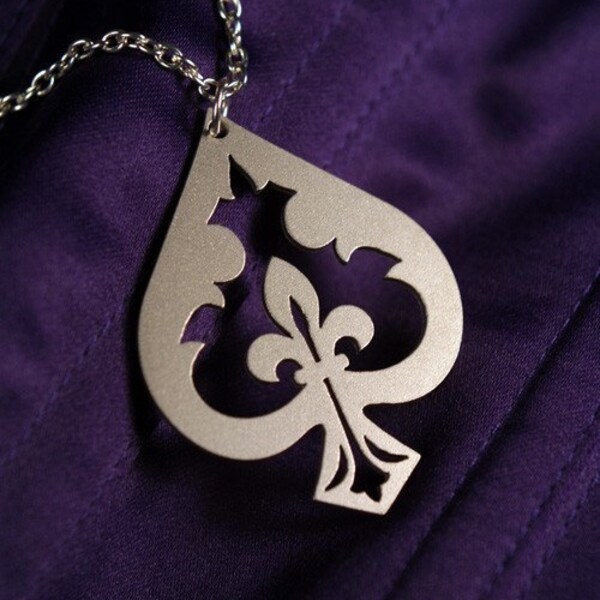 Fleur de lis Spade necklace in silver stainless steel - Ace of Spades