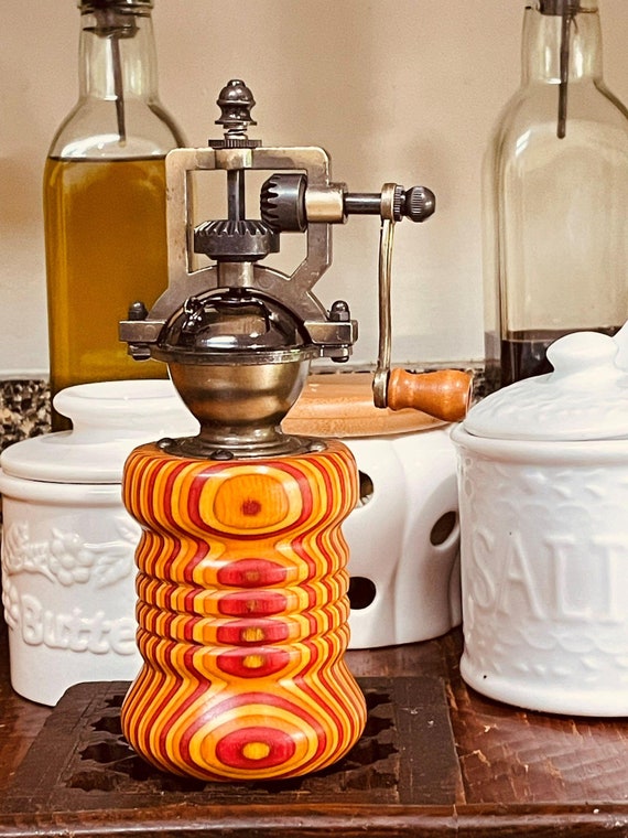 Steampunk Pepper Mill - Vintage Style - Old Fashioned Kitchen – Spectraply Wood - Handmade by ASHWoodshops