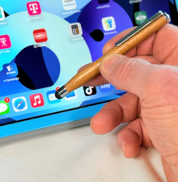 Wooden Stylus Pen – Made for Touchscreen Smart Phone, touch pad or any touch screen technology. A wonderful Tech Accessory Gift