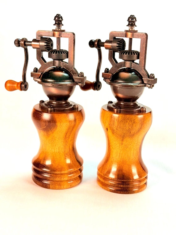 Handmade Goncalo Alves Wood Pepper Mill – Vintage Style Spice Grinder – Rustic Farmhouse Kitchen Decor – Steampunk Hand Crank Grinder Gift